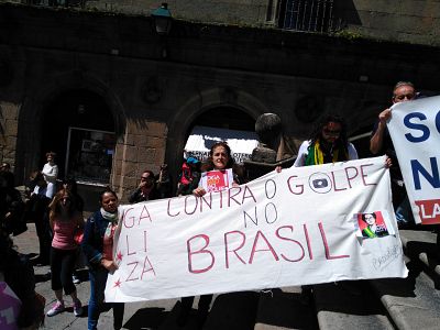 16-05-01 Primeiro de Maio Compostela 034.jpg